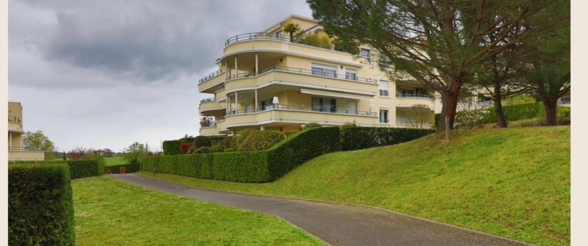 Appartement Entierement Equipe Charbonnières-les-Bains Exterior foto
